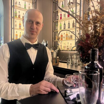 My Friend Cafe, il locale ristorante e bar in corso Magenta a Milano